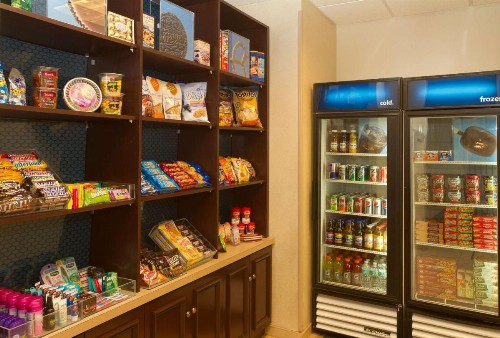 Hampton Inn & Suites Jacksonville-Airport - image 27