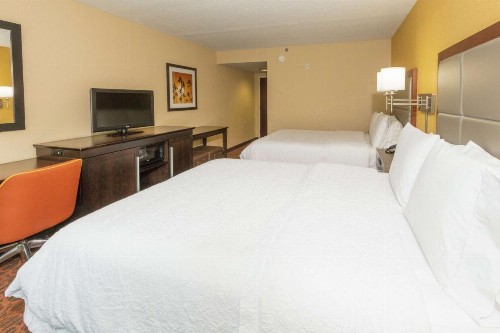 Hampton Inn & Suites Jacksonville-Airport - image 34