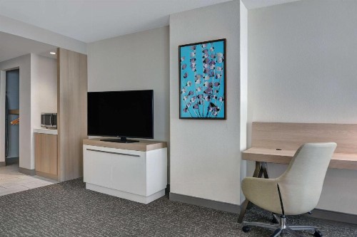 Hilton Garden Inn Jacksonville JTB/Deerwood Park - image 13