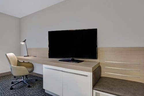 Hilton Garden Inn Jacksonville JTB/Deerwood Park - image 31