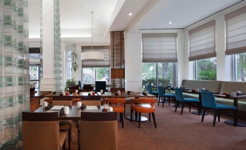 Hilton Garden Inn Jacksonville JTB/Deerwood Park - image 7