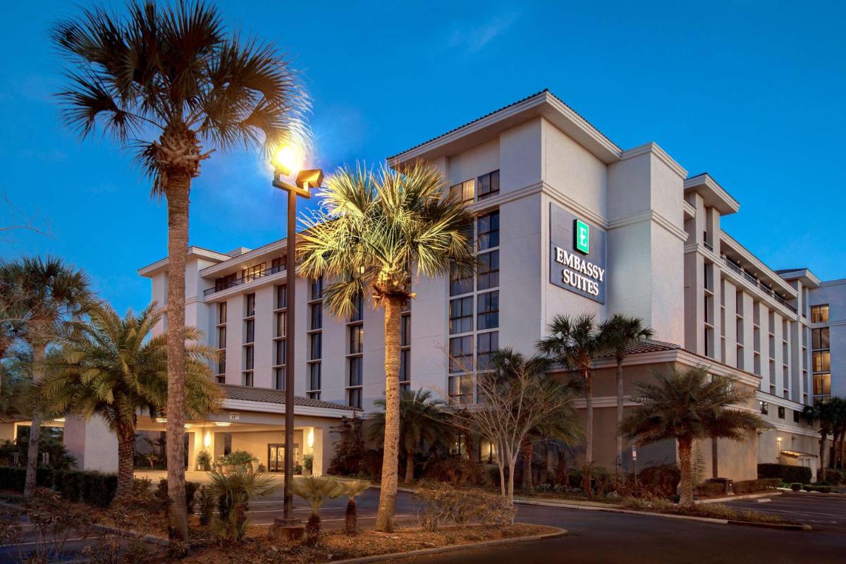 Embassy Suites by Hilton Jacksonville Baymeadows - main image