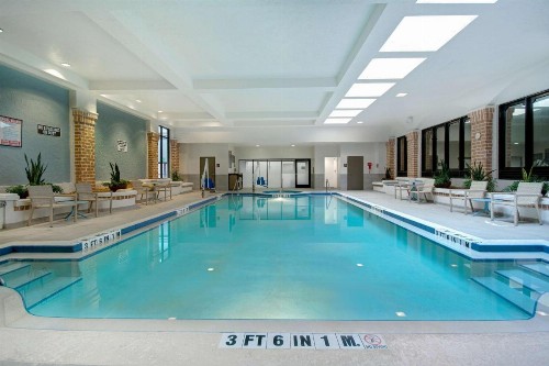 Embassy Suites by Hilton Jacksonville Baymeadows - image 15
