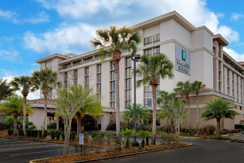 Embassy Suites by Hilton Jacksonville Baymeadows - image 20