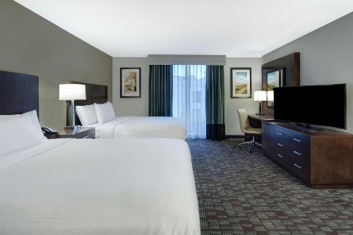 Embassy Suites by Hilton Jacksonville Baymeadows - image 42