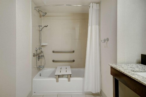Embassy Suites by Hilton Jacksonville Baymeadows - image 45