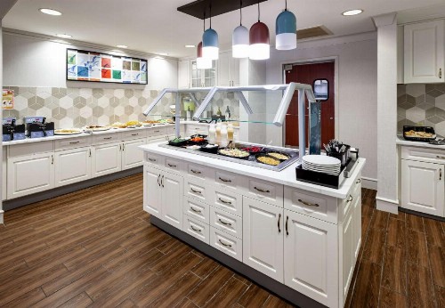 Homewood Suites by Hilton Jacksonville-South/St. Johns Ctr. - image 9