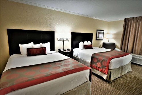 Ramada by Wyndham Jacksonville Hotel & Conference Center - image 15