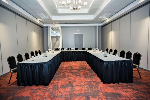 Ramada by Wyndham Jacksonville Hotel & Conference Center - image 32