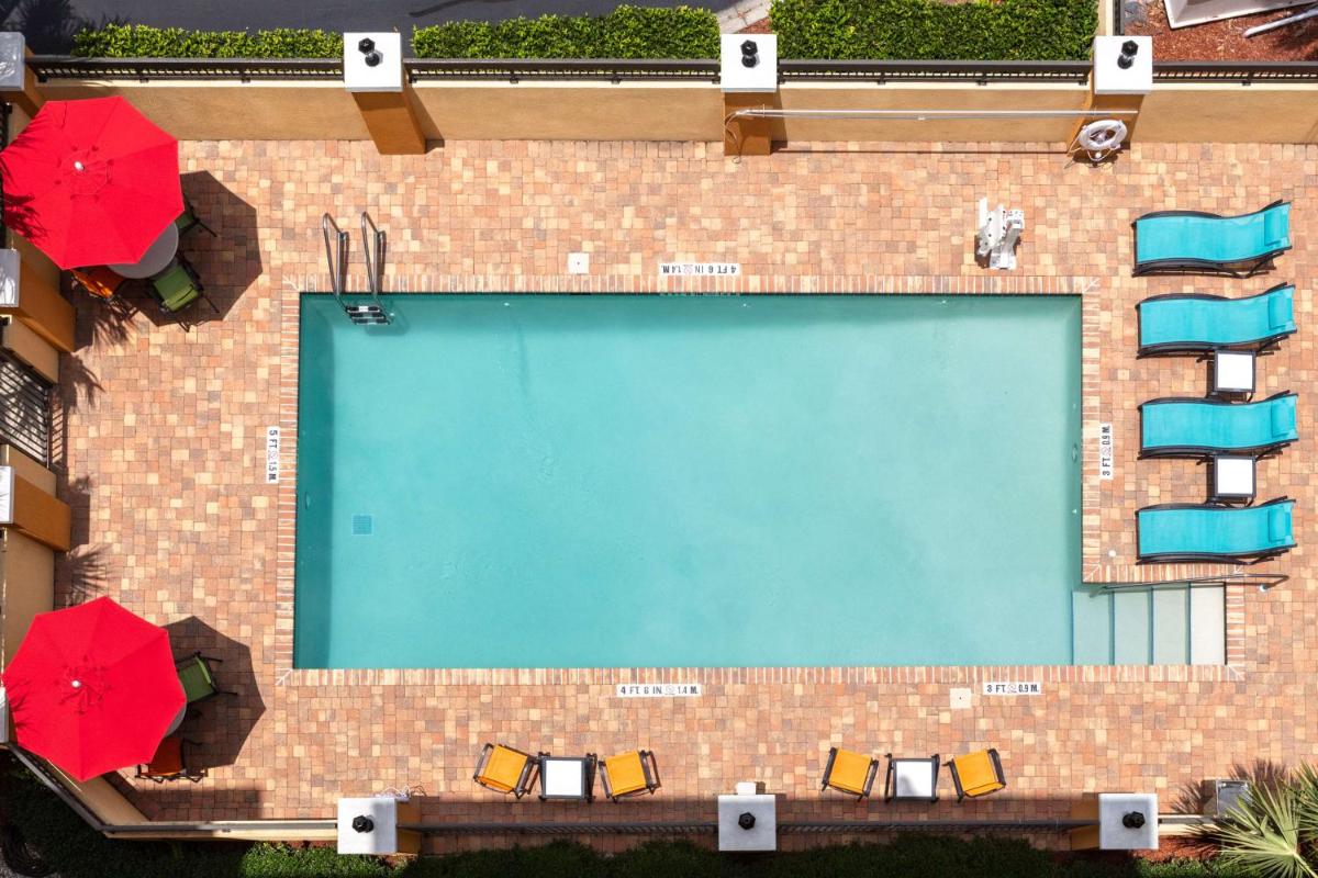 Hampton Inn & Suites Jacksonville South - Bartram Park - image 2
