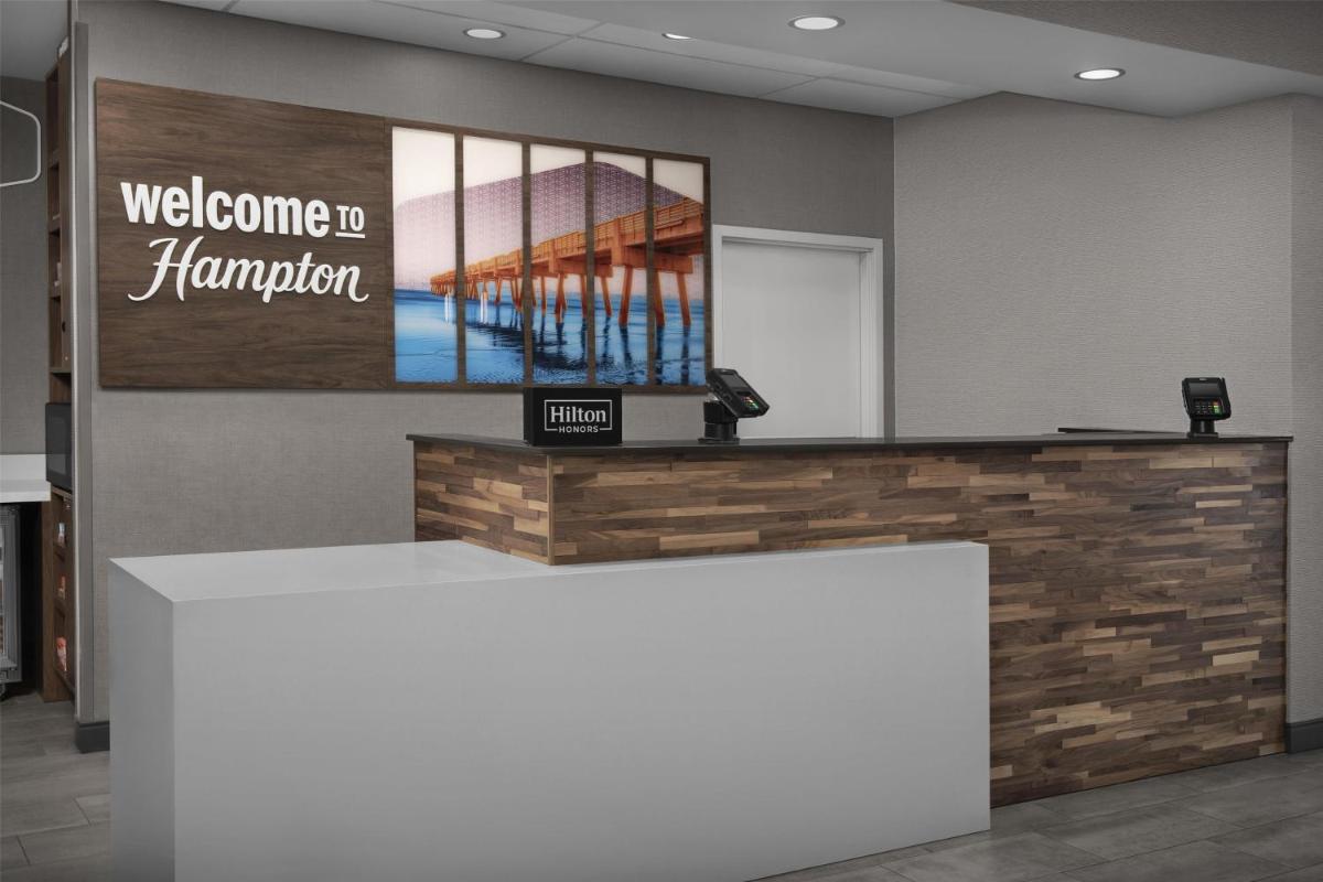 Hampton Inn & Suites Jacksonville South - Bartram Park - image 6