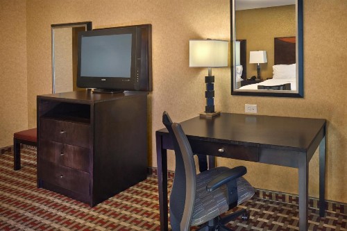 Holiday Inn Jacksonville E 295 Baymeadows an IHG Hotel - image 3