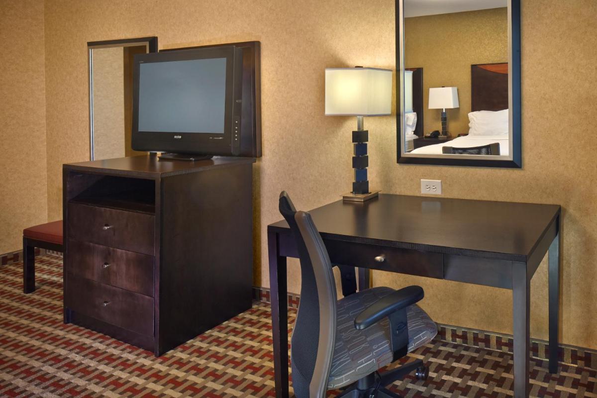 Holiday Inn Jacksonville E 295 Baymeadows an IHG Hotel - image 3