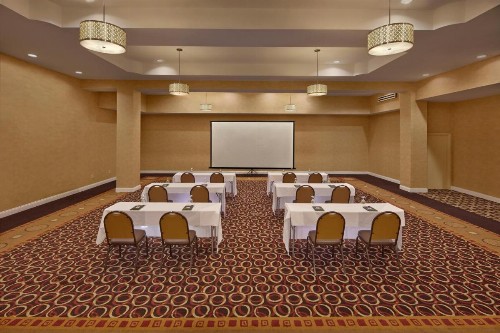 Holiday Inn Jacksonville E 295 Baymeadows an IHG Hotel - image 9