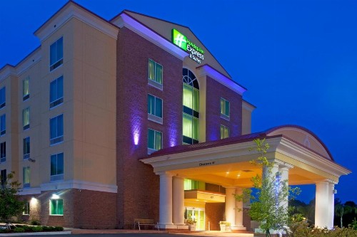Holiday Inn Express Hotel & Suites Chaffee - Jacksonville West an IHG Hotel - image 26