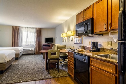 Candlewood Suites Jacksonville East Merril Road an IHG Hotel - image 9