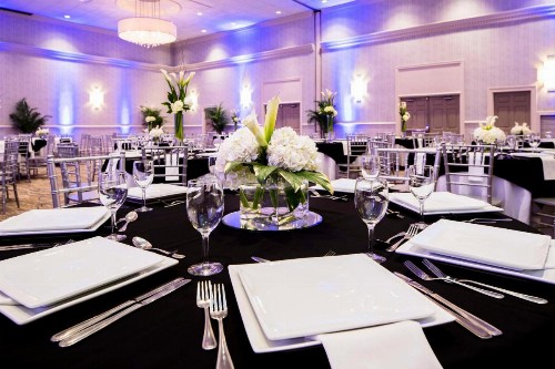 DoubleTree by Hilton Jacksonville Riverfront FL - image 45