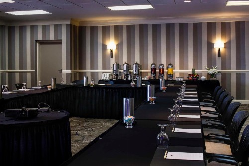 DoubleTree by Hilton Jacksonville Riverfront FL - image 46