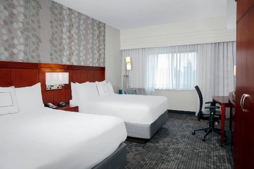 Courtyard by Marriott Jacksonville I-295/East Beltway - image 12