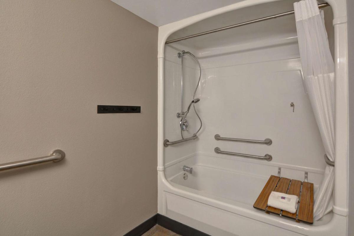 Studio 6-Jacksonville FL - Baymeadows - image 7