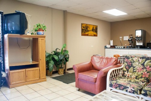 Scottish Inn Downtown Jacksonville - image 37