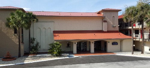Tricove Inn & Suites - image 18
