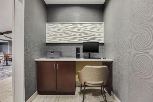 Springhill Suites by Marriott Jacksonville Airport - image 14