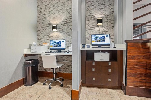 Four Points by Sheraton Jacksonville Baymeadows - image 10