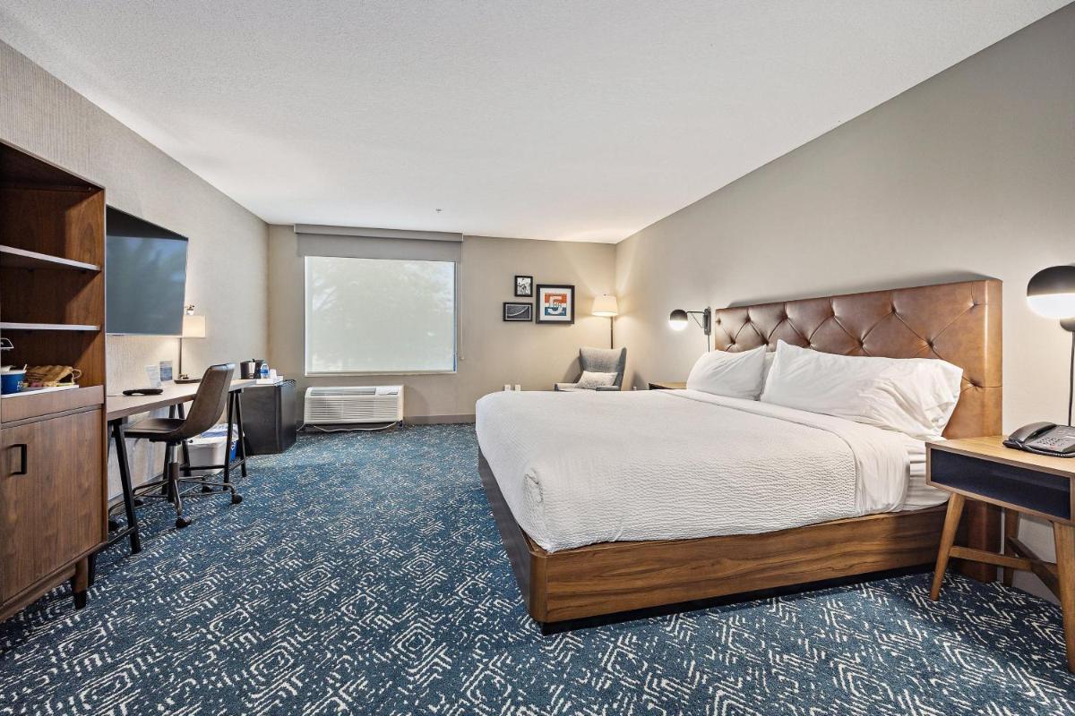 Four Points by Sheraton Jacksonville Baymeadows - image 7