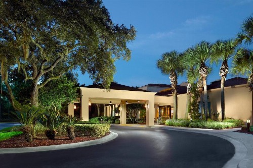 Courtyard by Marriott Jacksonville at the Mayo Clinic Campus/Beaches - image 2