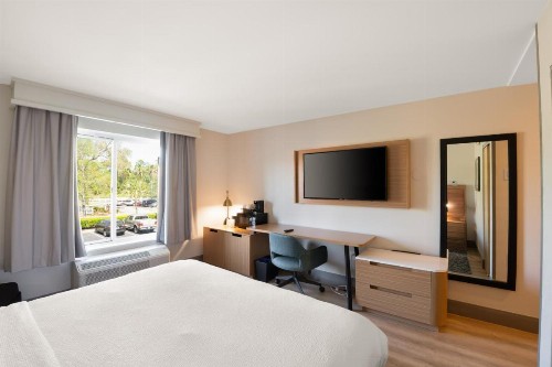 Fairfield Inn & Suites Jacksonville Butler Boulevard - image 18