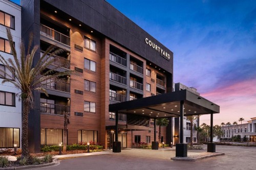 Courtyard Jacksonville Butler Boulevard - image 19