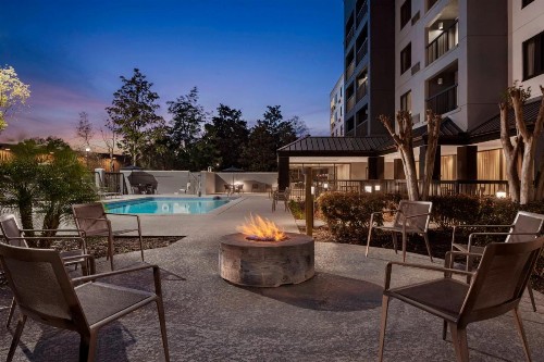 Courtyard Jacksonville Butler Boulevard - image 21