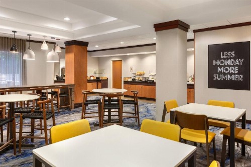 Fairfield Inn & Suites Jacksonville West/Chaffee Point - image 5
