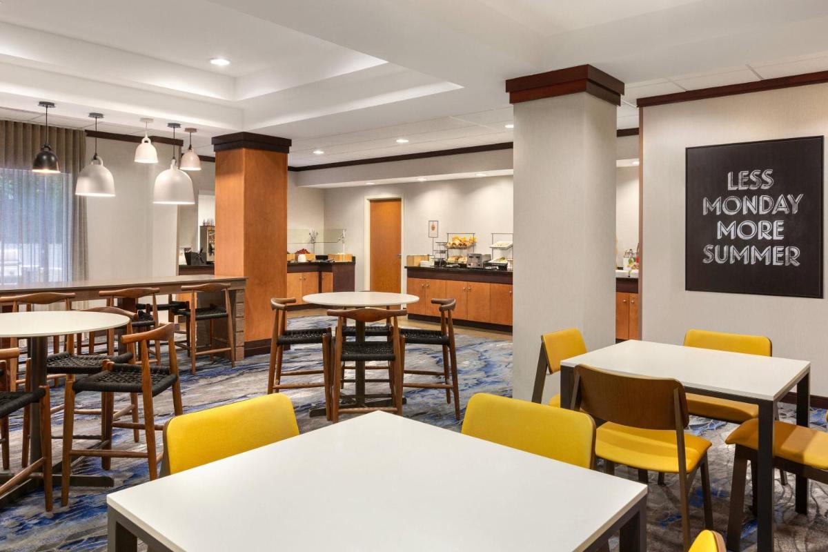Fairfield Inn & Suites Jacksonville West/Chaffee Point - image 5