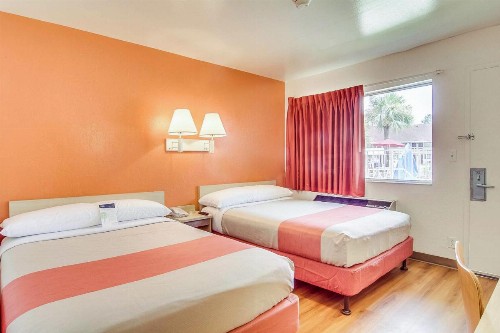 Motel 6-Jacksonville FL - Orange Park - image 3