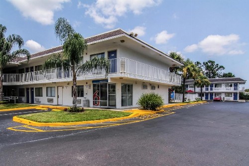 Motel 6-Jacksonville FL - Orange Park - image 48