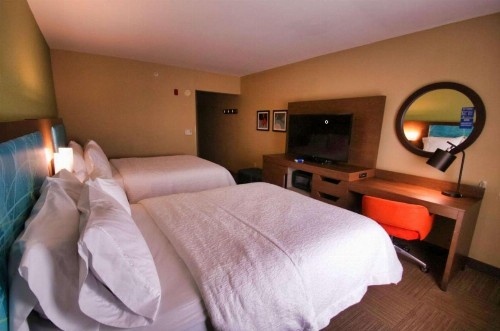 Hampton Inn & Suites Jacksonville Beach Boulevard/Mayo Clinic - image 28