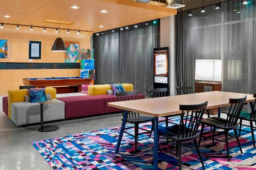Aloft Jacksonville Airport - image 18