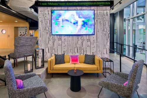 Aloft Jacksonville Airport - image 6