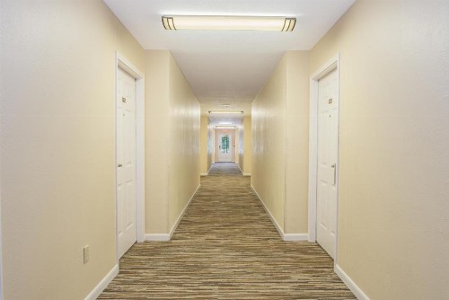 Hospitality Inn - Jacksonville - image 1