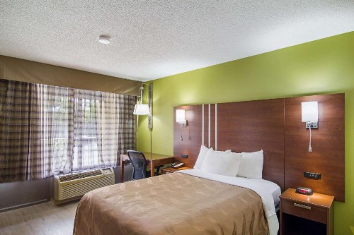 Quality Inn Conference Center - image 10