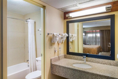 Quality Inn Conference Center - image 4