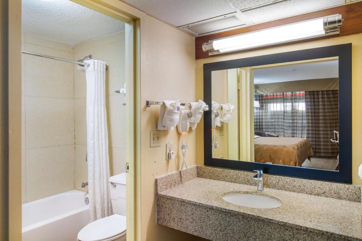 Quality Inn Conference Center - image 4