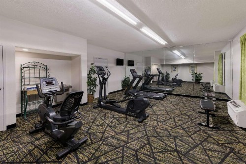 Quality Inn Orange Park Jacksonville - image 22