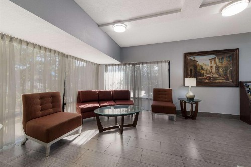 Quality Inn Orange Park Jacksonville - image 5