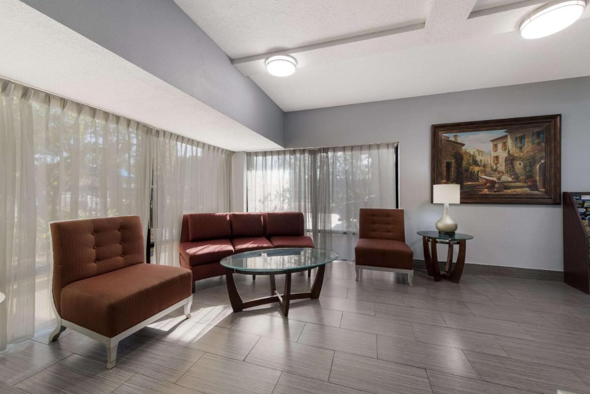Quality Inn Orange Park Jacksonville - image 5