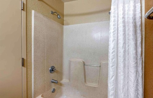 Extended Stay America Suites - Jacksonville - Lenoir Avenue East - image 12