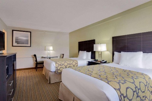 Baymont by Wyndham Jacksonville Orange Park - image 14