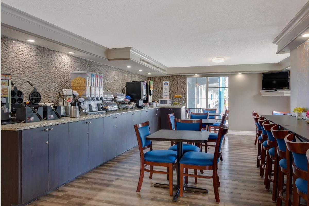 Baymont by Wyndham Jacksonville Orange Park - image 2